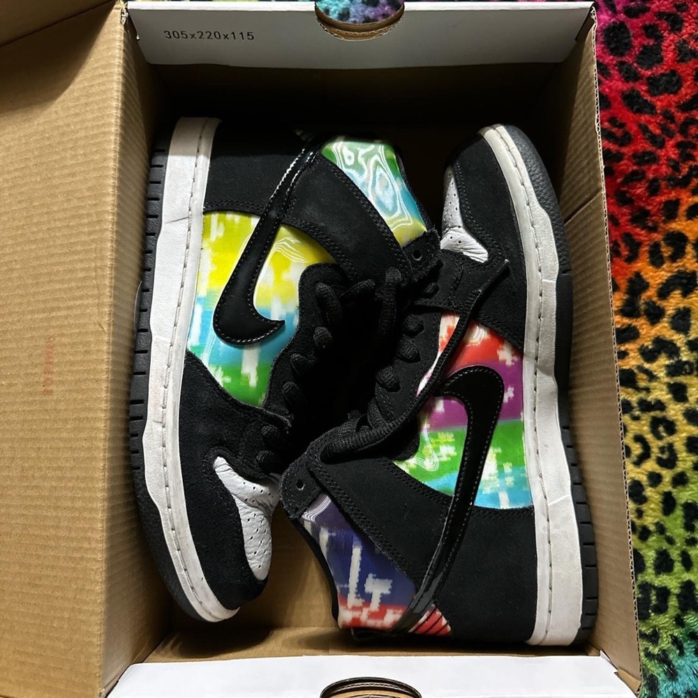 Nike SB Dunks High Tv Signal
